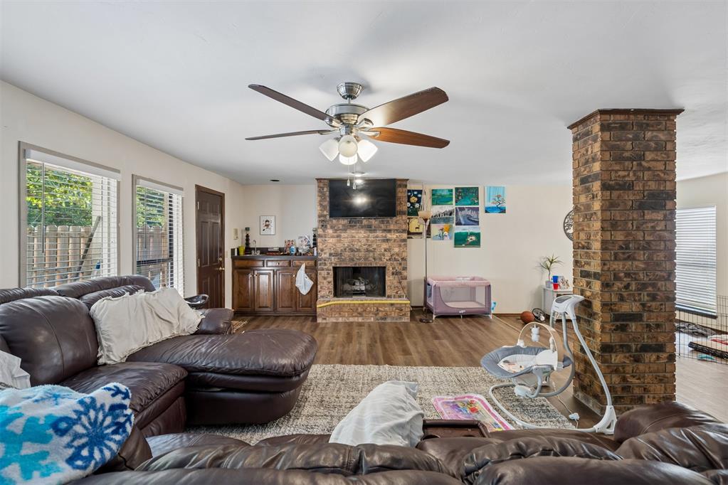 1713 Windhill Avenue Property Photo 10