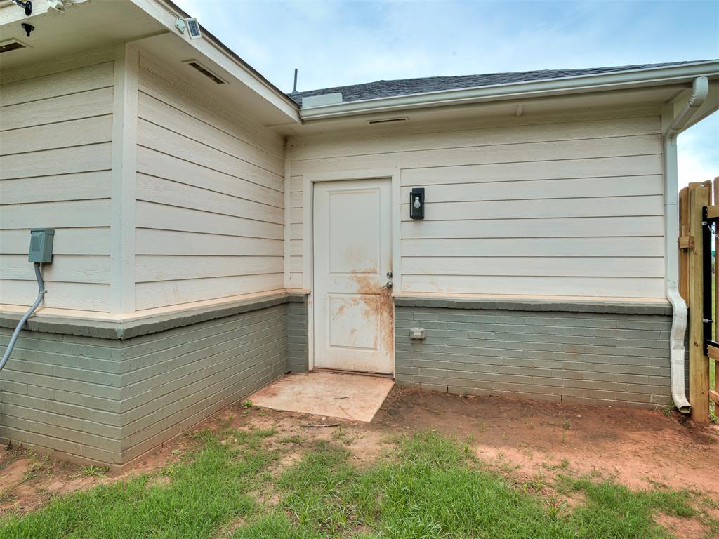 2105 Ne 12th Street Property Photo 23