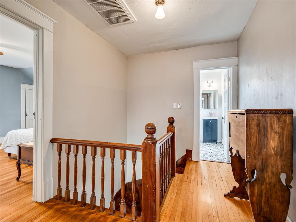 623 E Warner Avenue Property Photo 22