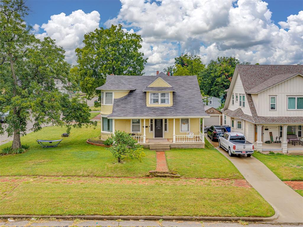 623 E Warner Avenue Property Photo 41