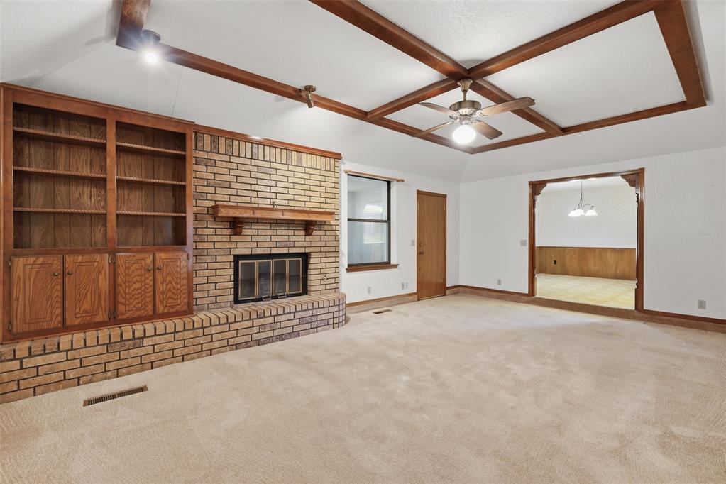 631 S Lariat Drive Property Photo 6