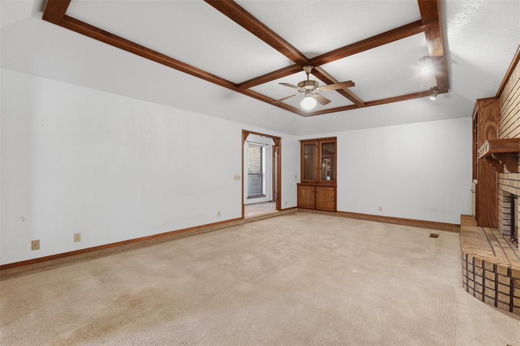 631 S Lariat Drive Property Photo 8