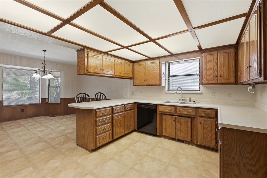 631 S Lariat Drive Property Photo 13