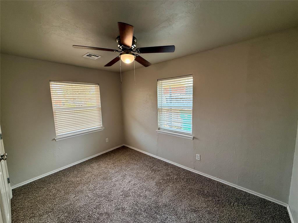 1132 Nw 104th Street Property Photo 7