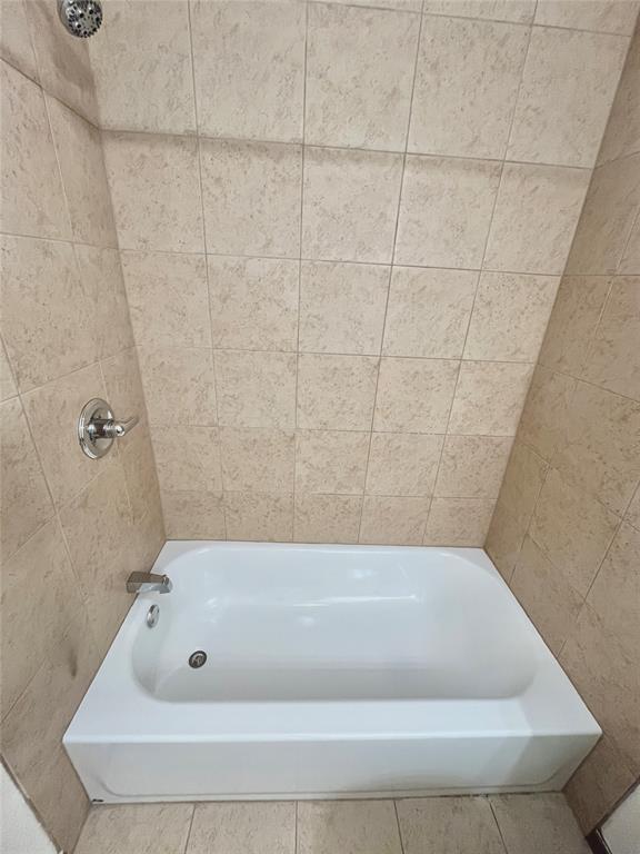 312 Falcon Court 2 Property Photo 11