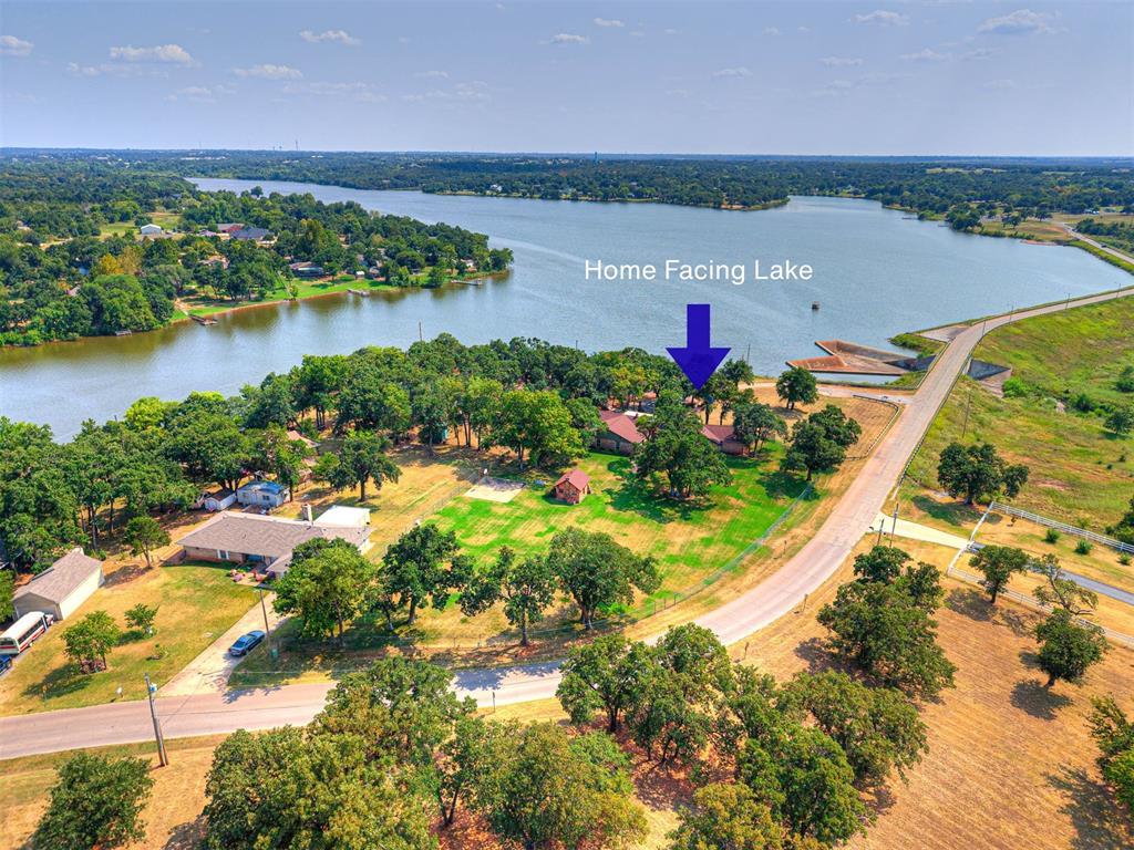 1016 N Shore Drive Property Photo 3