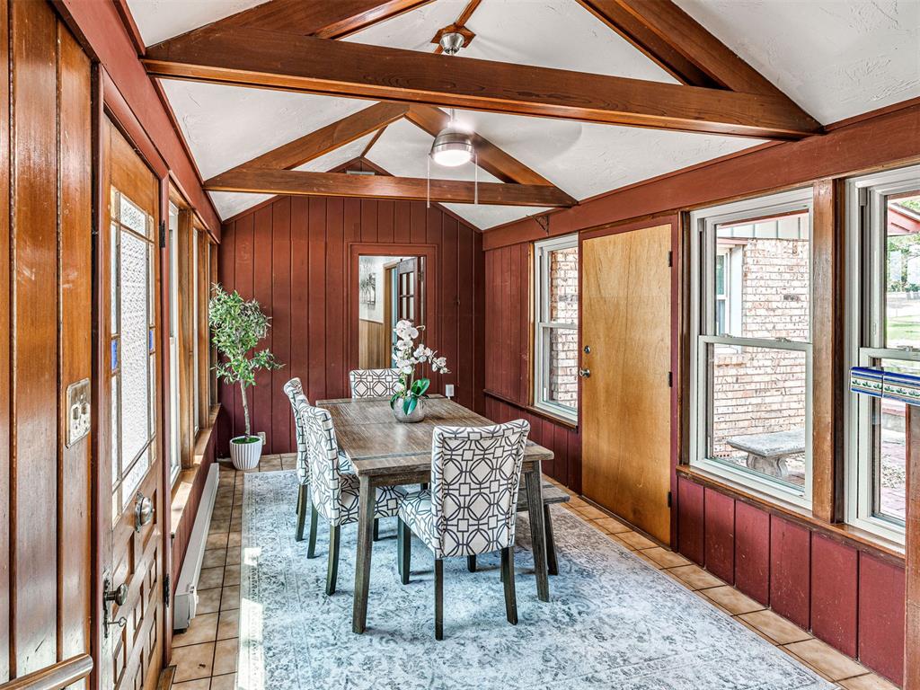 1016 N Shore Drive Property Photo 25