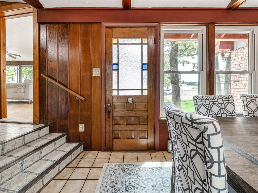 1016 N Shore Drive Property Photo 26