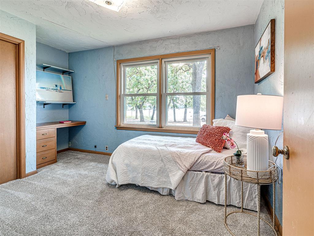 1016 N Shore Drive Property Photo 33