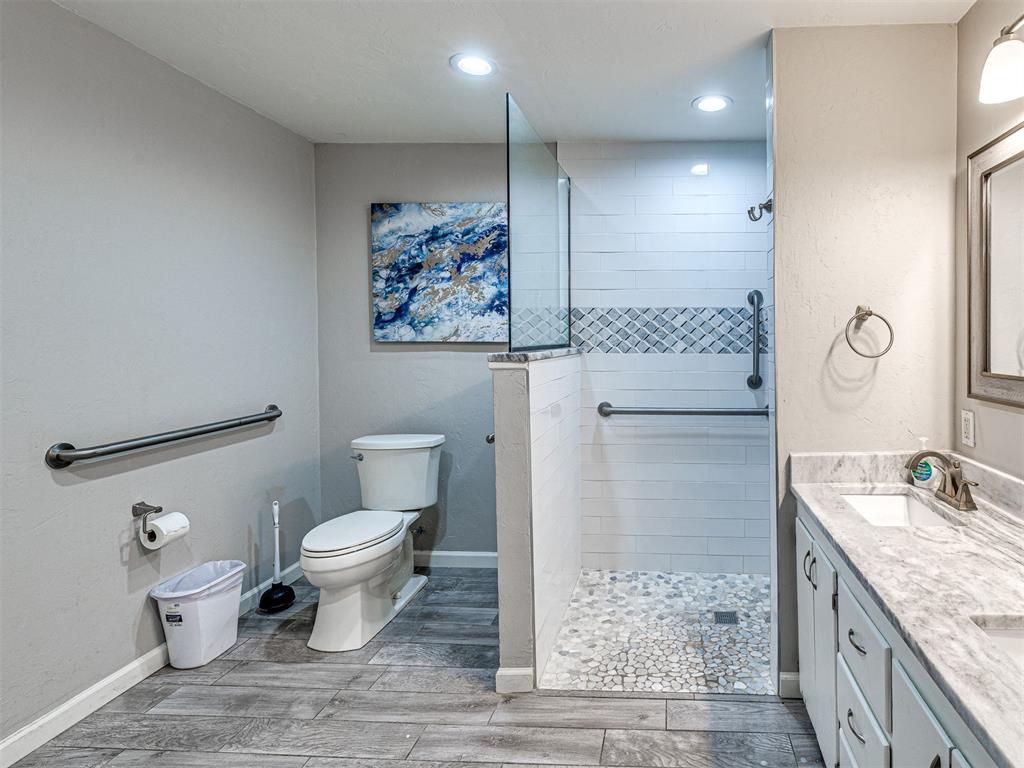 1016 N Shore Drive Property Photo 39