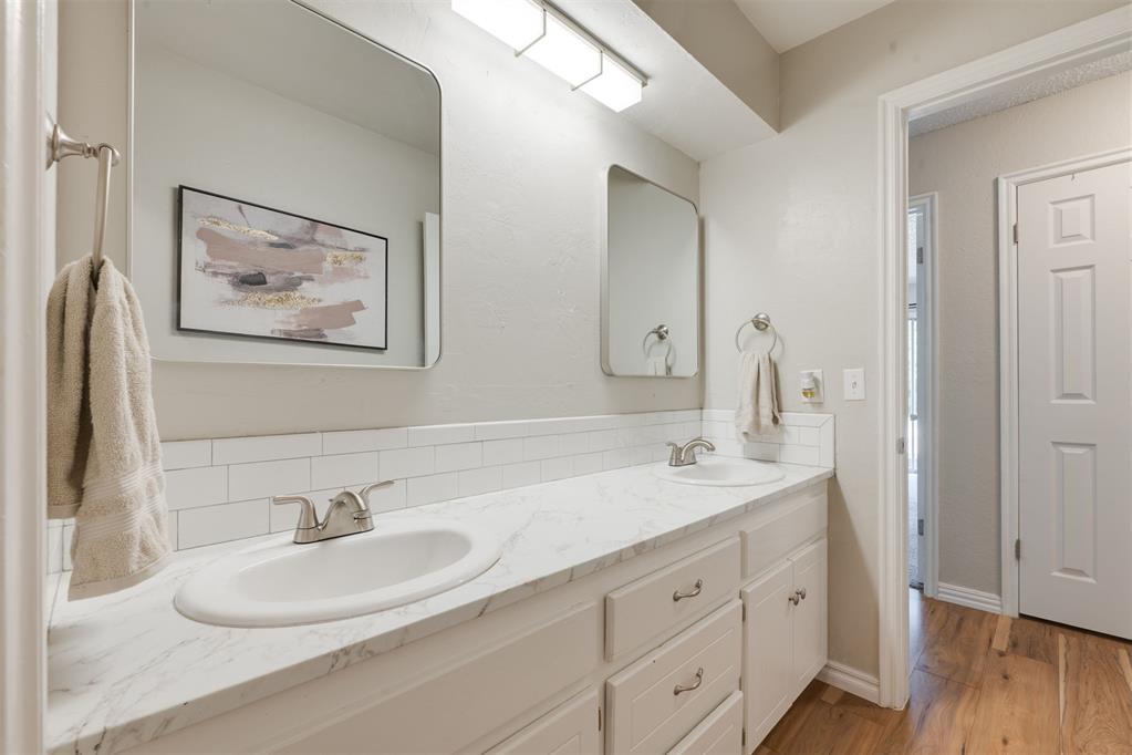10509 Eagle Lane Property Photo 28