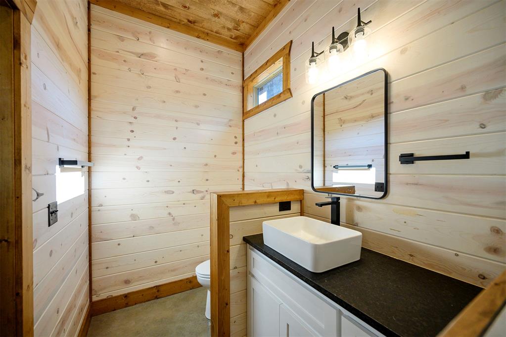1231 Catfish Bay Road Property Photo 29