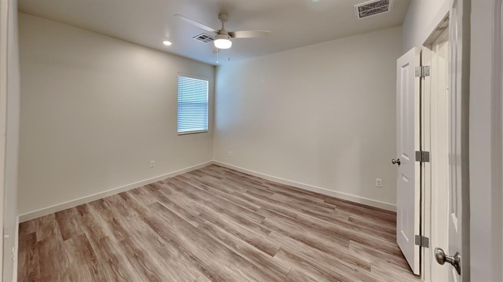 3802 Franks Way Property Photo 10