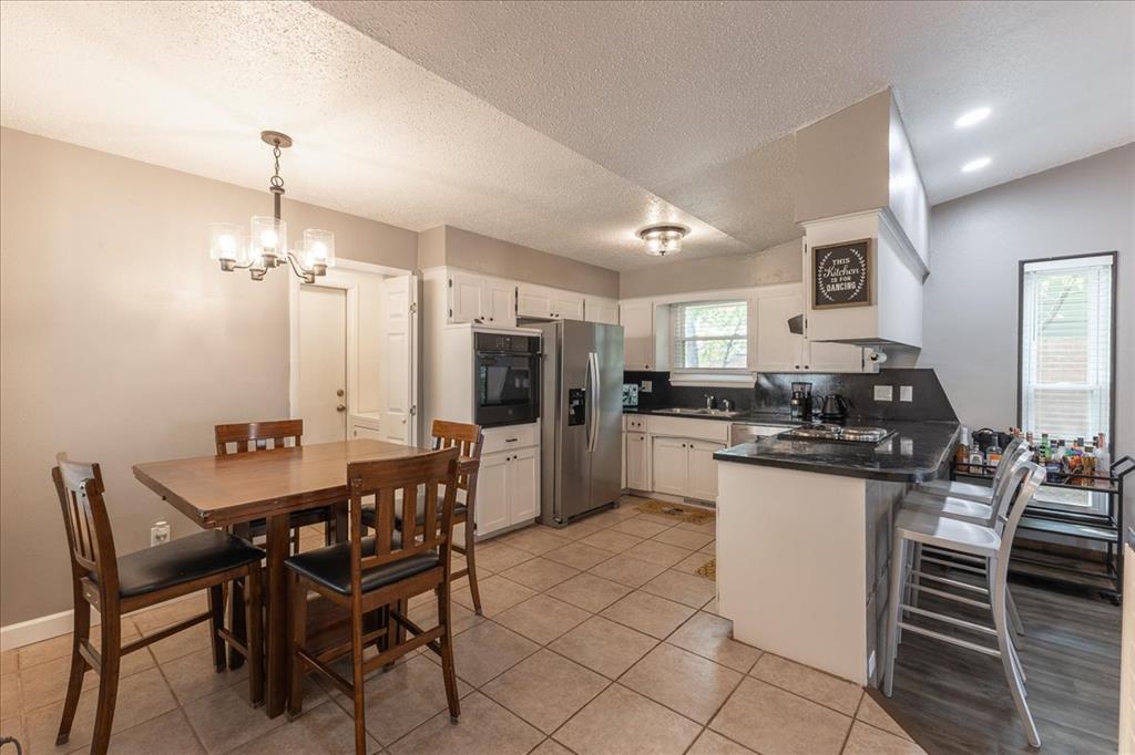 3809 Corbett Drive Property Photo 3