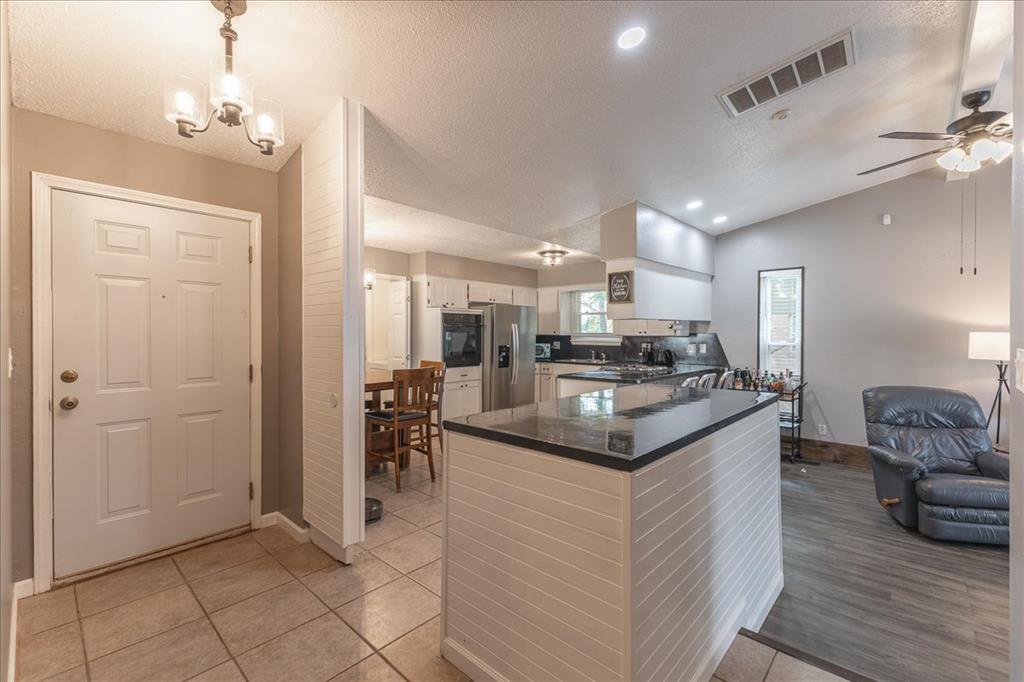3809 Corbett Drive Property Photo 6