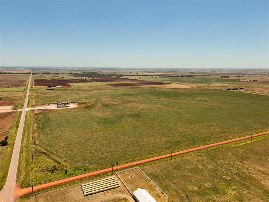 22279 N 2910 Road Property Photo 2