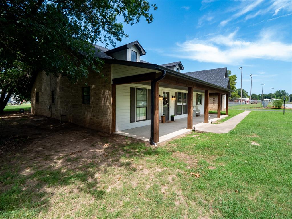 502 Stone Avenue Property Photo 6