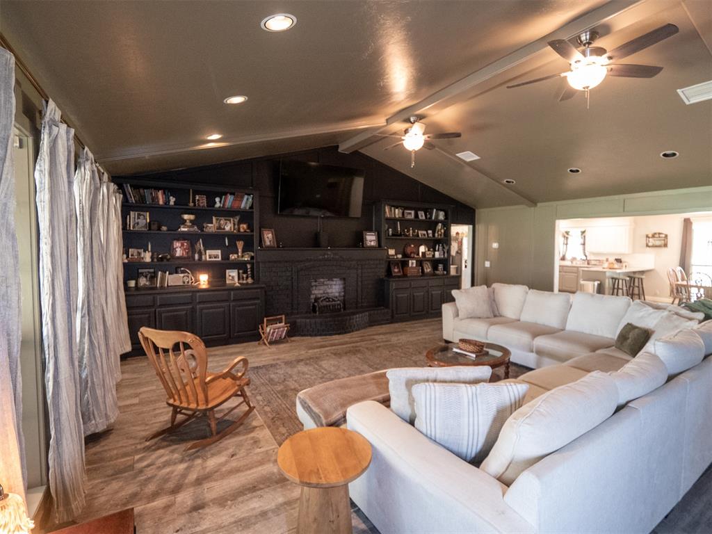 502 Stone Avenue Property Photo 13