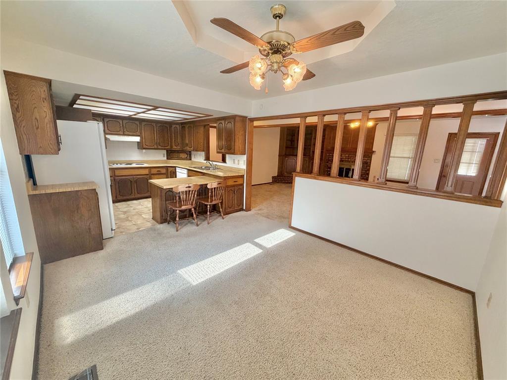 1915 Chisholm Drive Property Photo 7