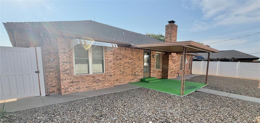 1915 Chisholm Drive Property Photo 17