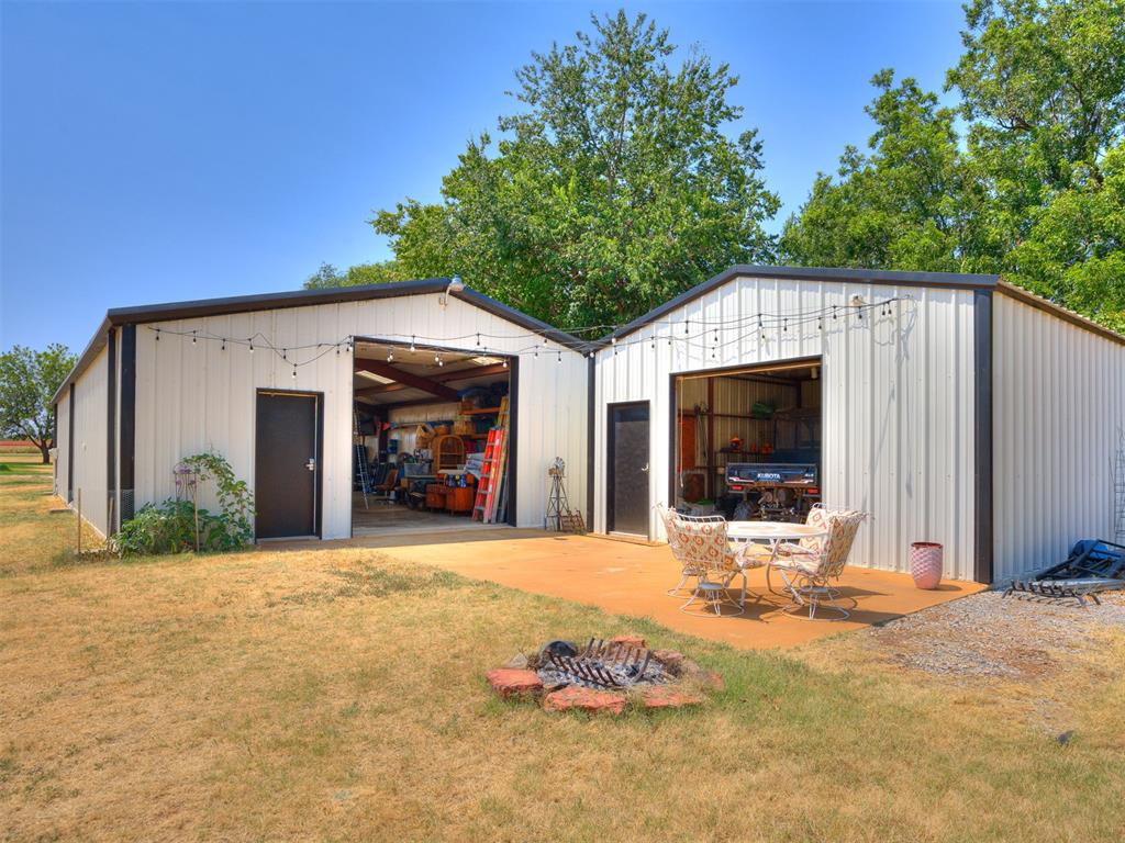 1709 Nw Moffat Road Property Photo 11