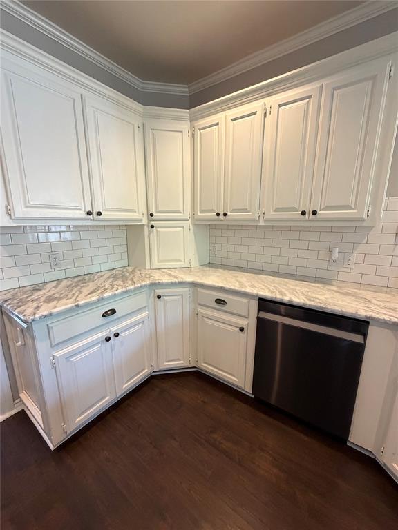704 Colony Drive Property Photo 17