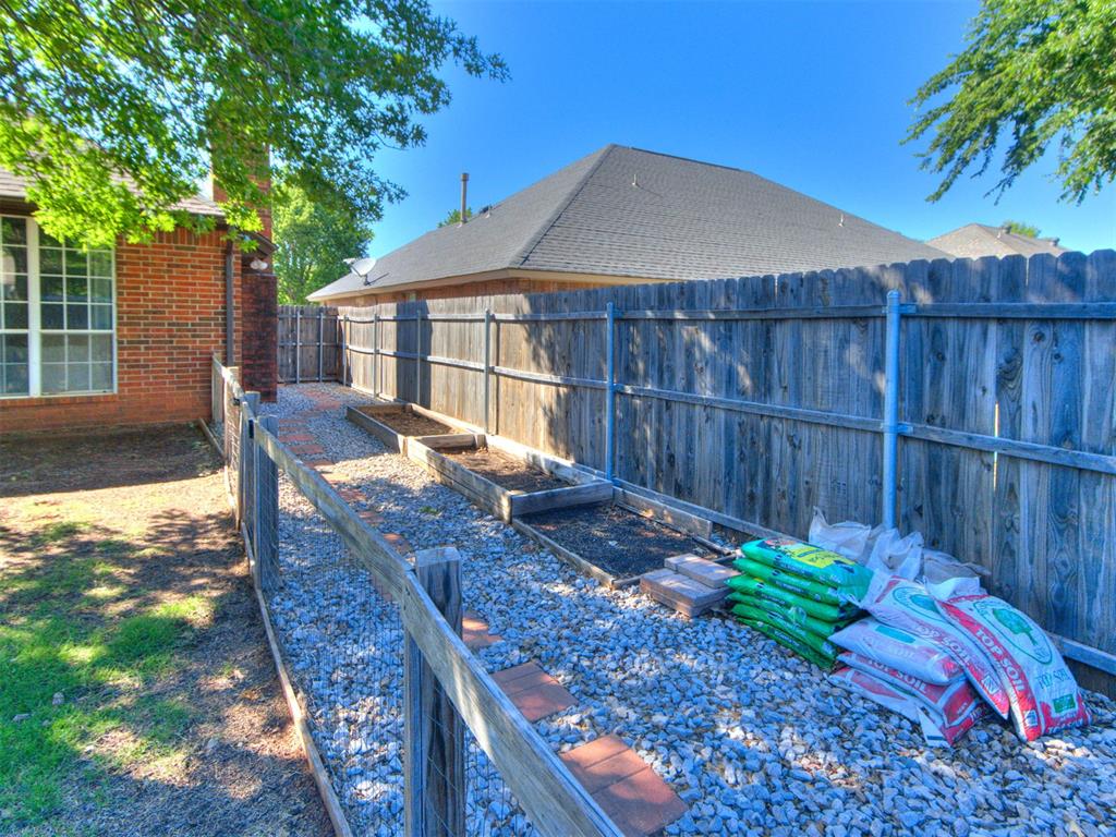 704 Colony Drive Property Photo 47