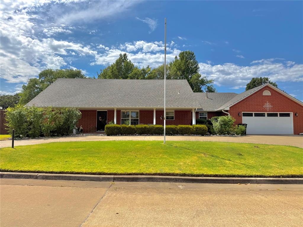 502 Pool Lane Property Photo 1