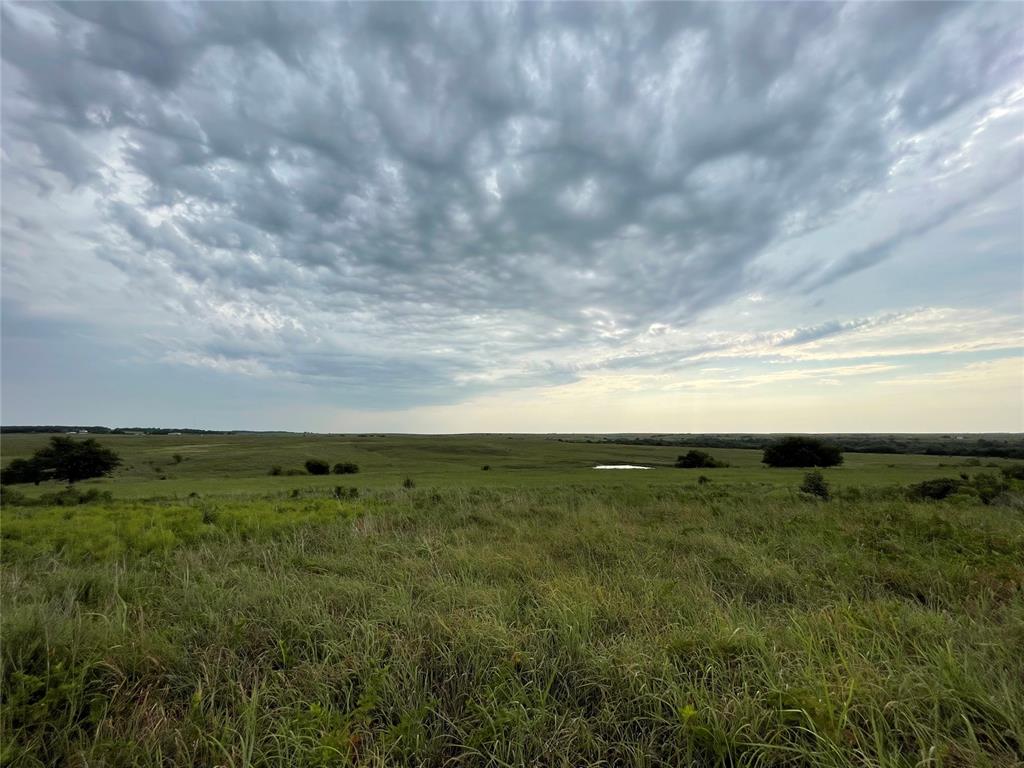 56674 S 35000 Road Property Photo 4