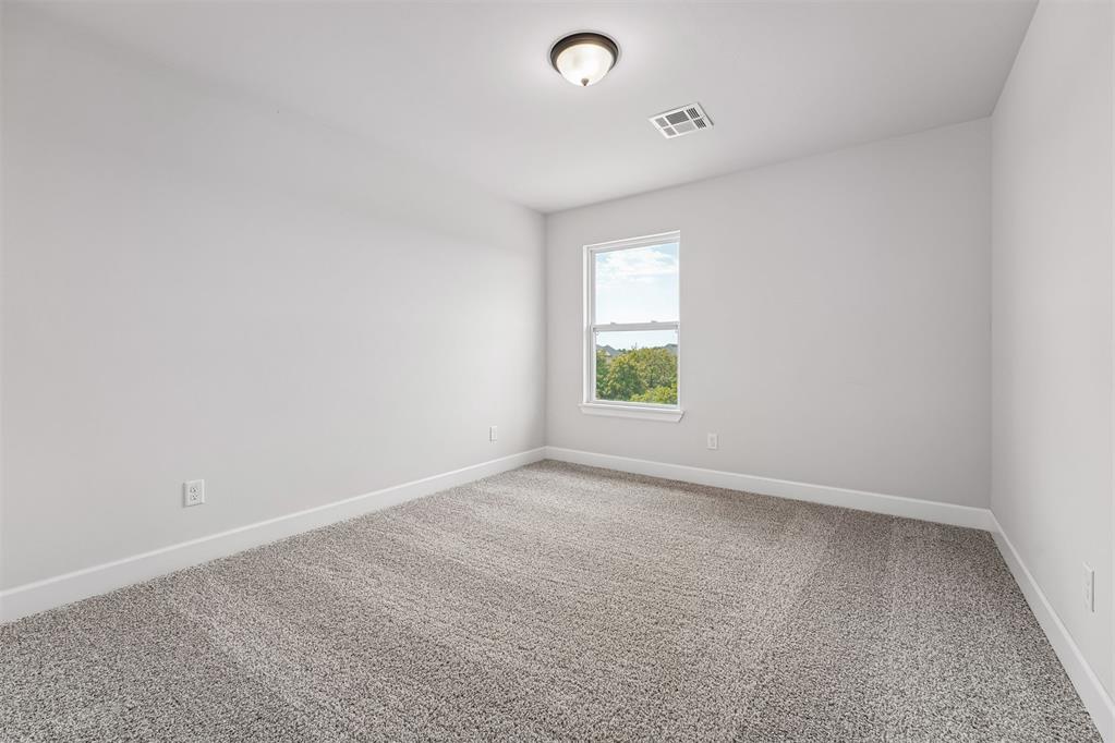 1313 Lighthorsemen Way Property Photo 26