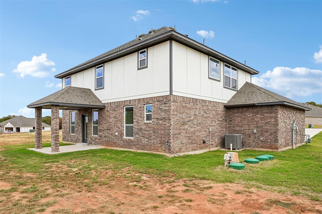 1313 Lighthorsemen Way Property Photo 31
