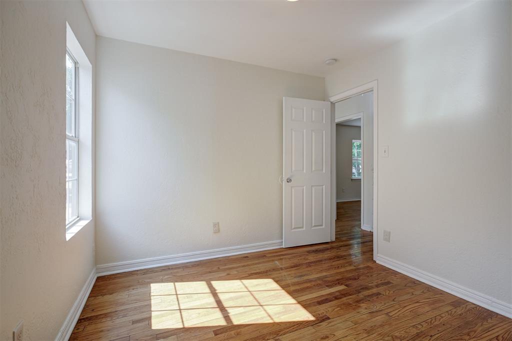 1437 Sw 36th Street Property Photo 23