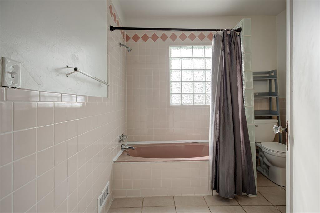 2128 Nw 26th Street Property Photo 35