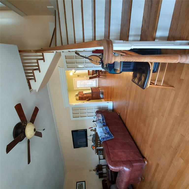 2121 W 15th Street Property Photo 6
