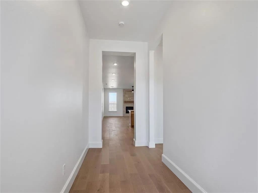7913 Nw 163rd Street Property Photo 3