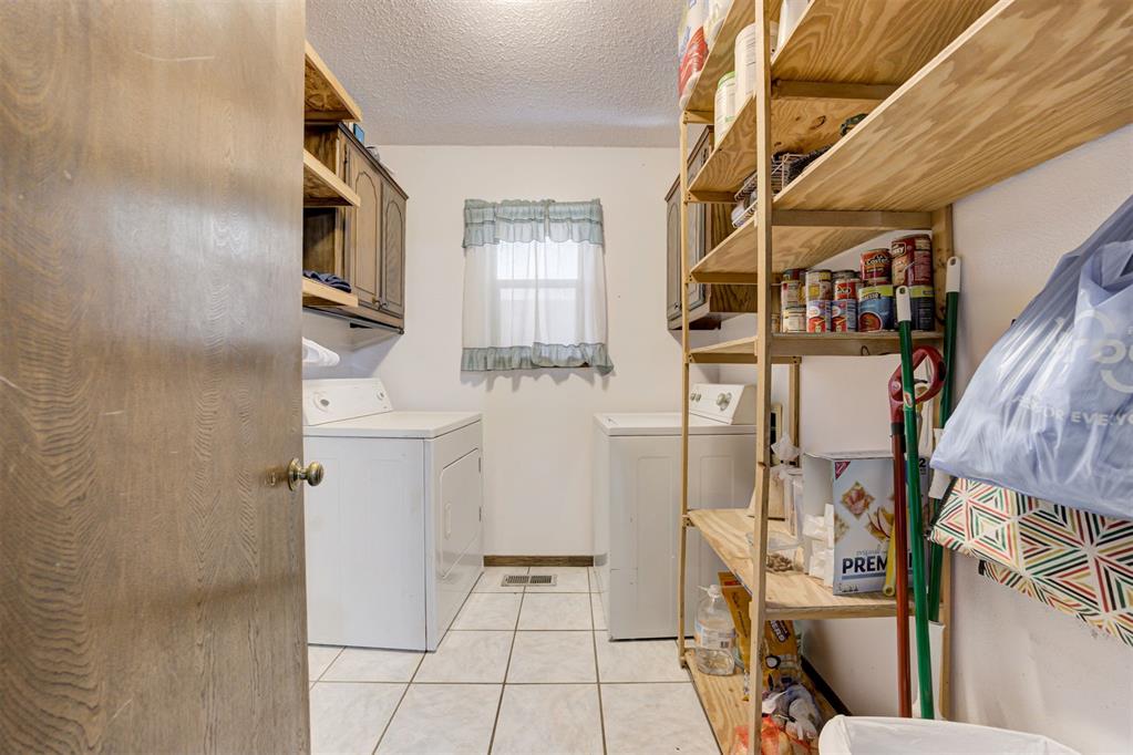 1241 Timber Ridge Drive Property Photo 7