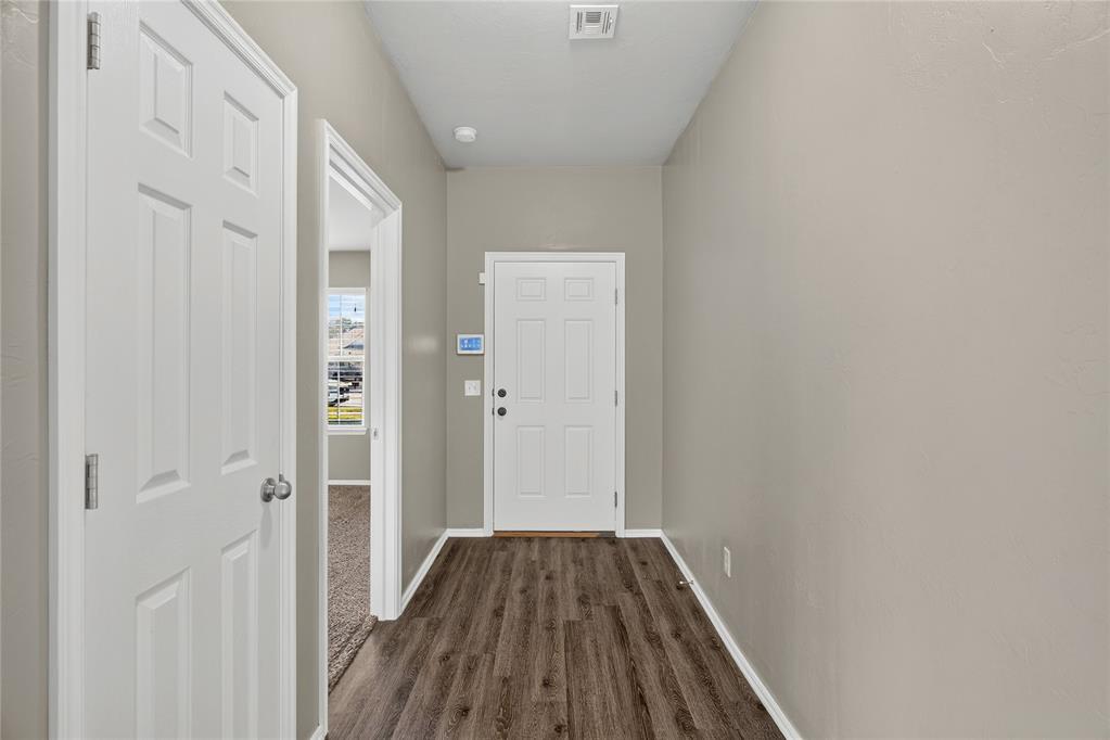9209 Nw 71st Street Property Photo 9