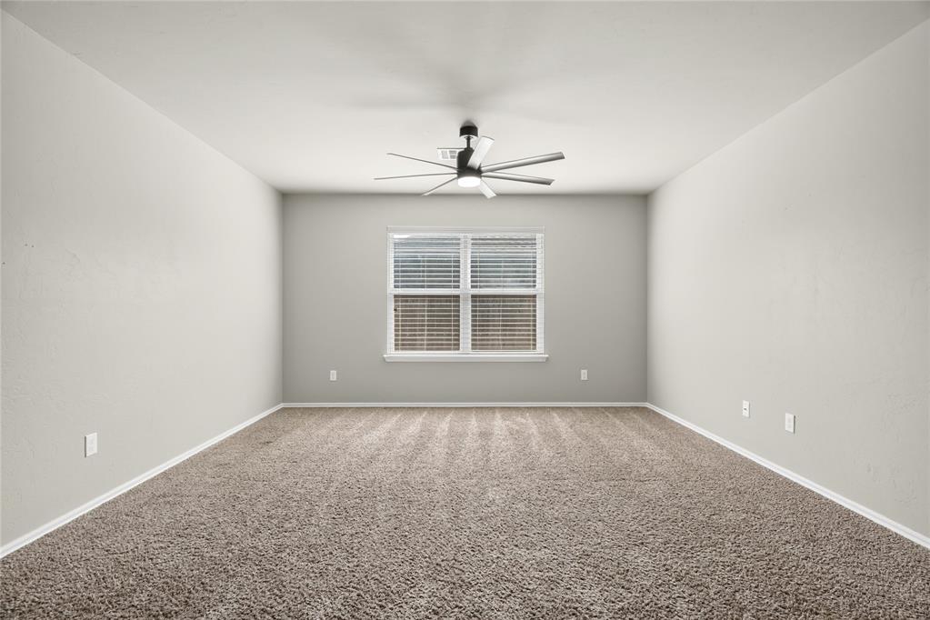 9209 Nw 71st Street Property Photo 12