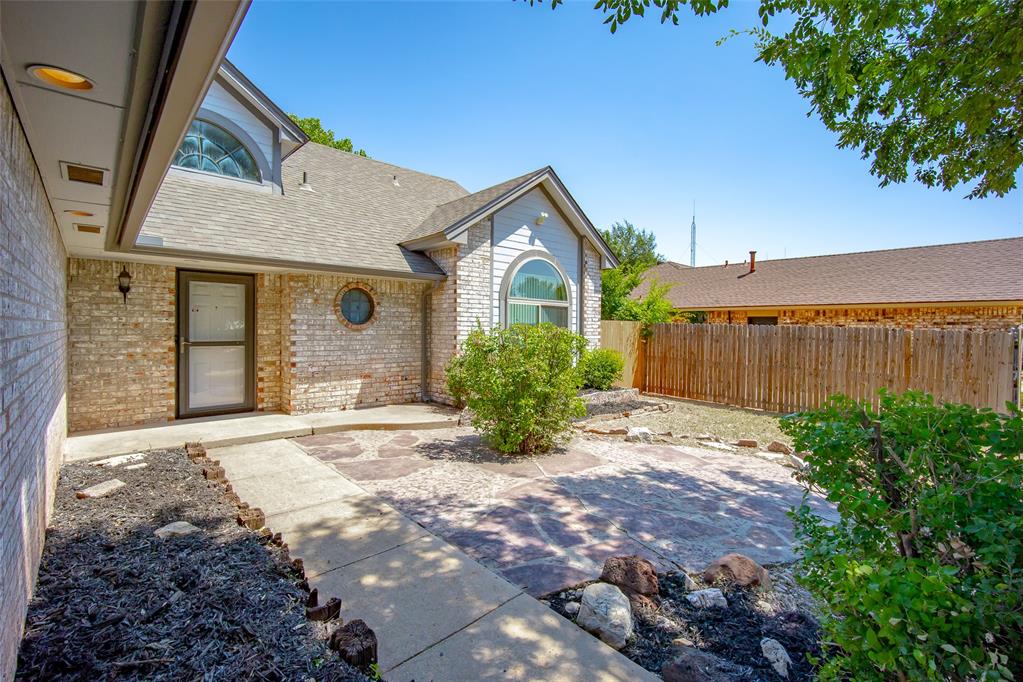 1217 Ne 23rd Street Property Photo 6