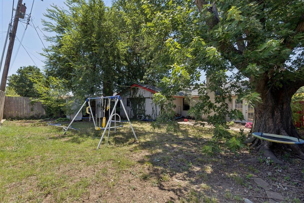 4221 Nw 33rd Street Property Photo 7