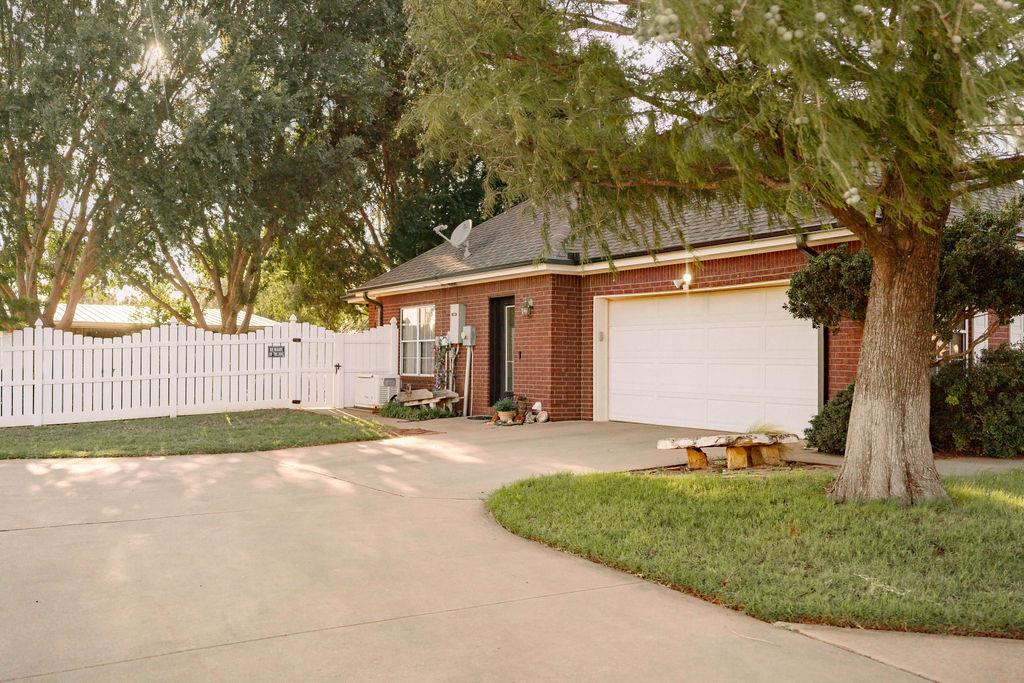 25 Independence Drive Property Photo 2