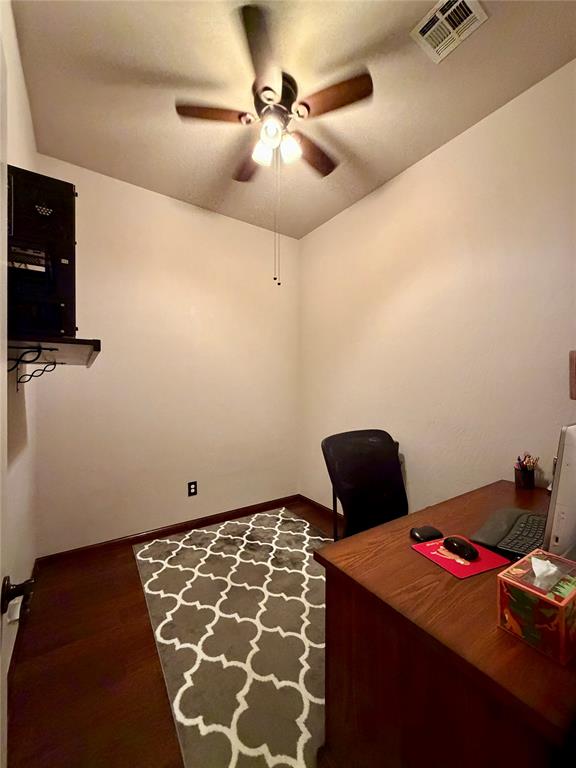 16809 Prado Drive Property Photo 4
