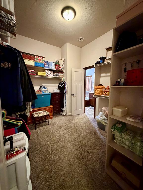 16809 Prado Drive Property Photo 9