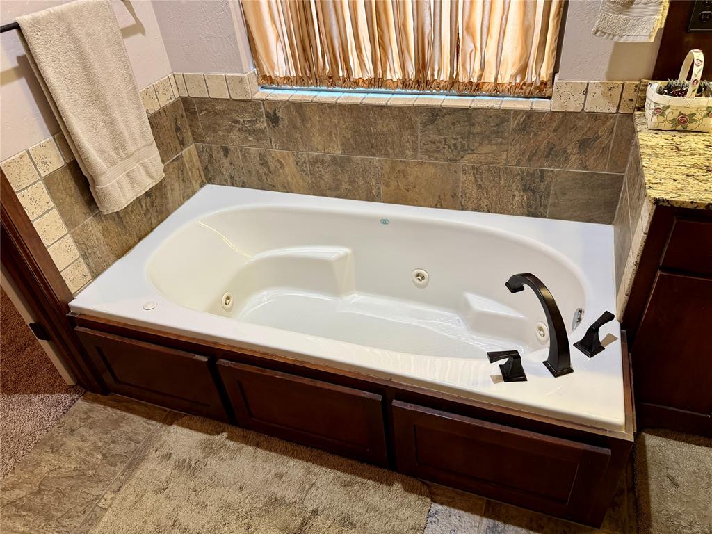 16809 Prado Drive Property Photo 13