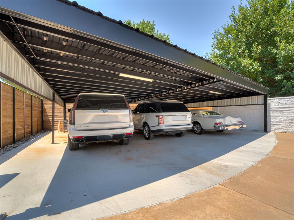 605 Sycamore Court Property Photo 40