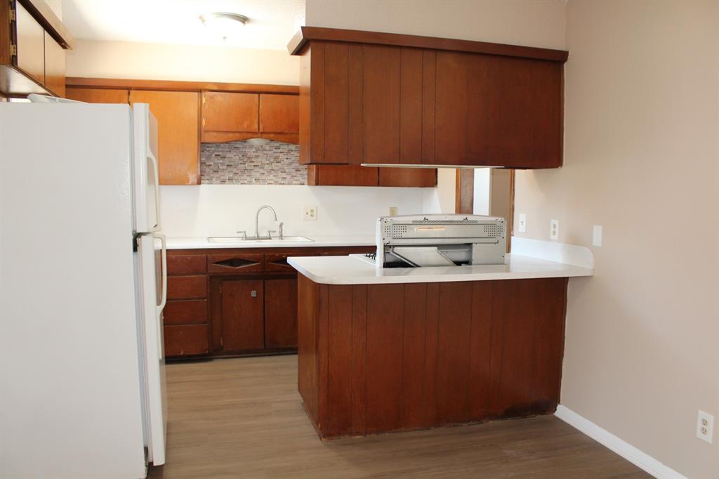 9909 Harmony Drive Property Photo 6