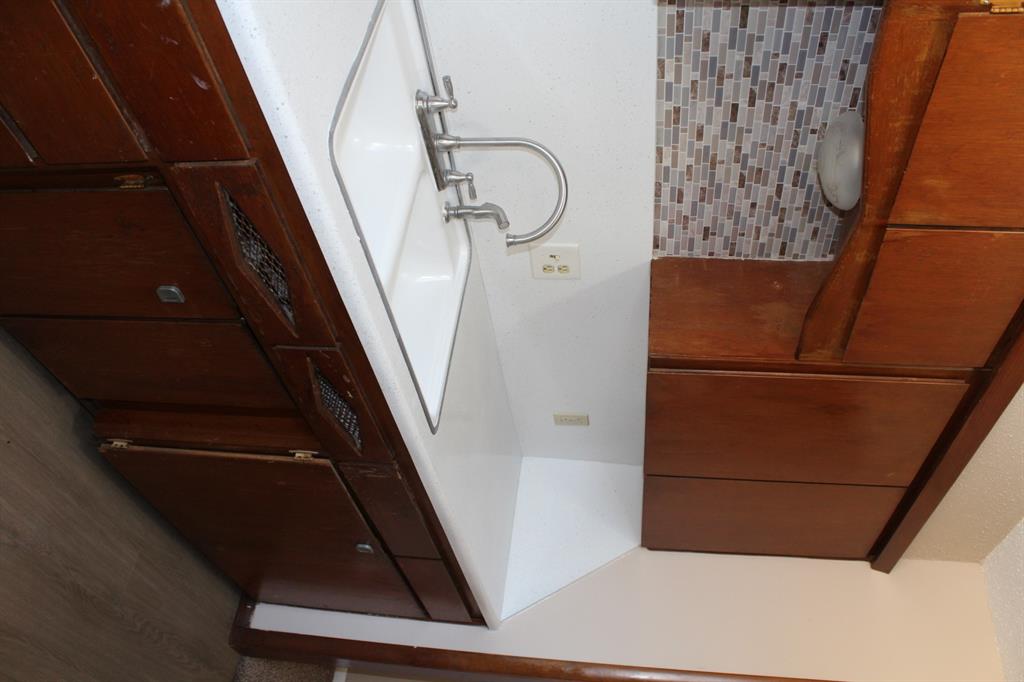 9909 Harmony Drive Property Photo 8