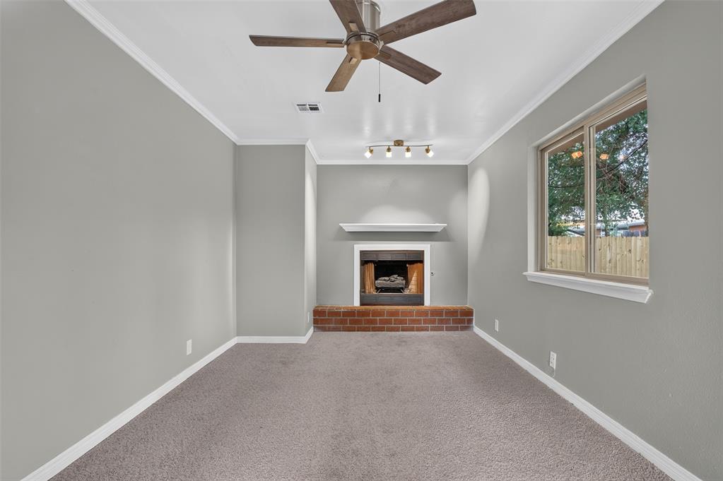 2932 Nw 67th Street Property Photo 17