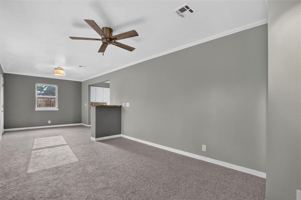2932 Nw 67th Street Property Photo 18