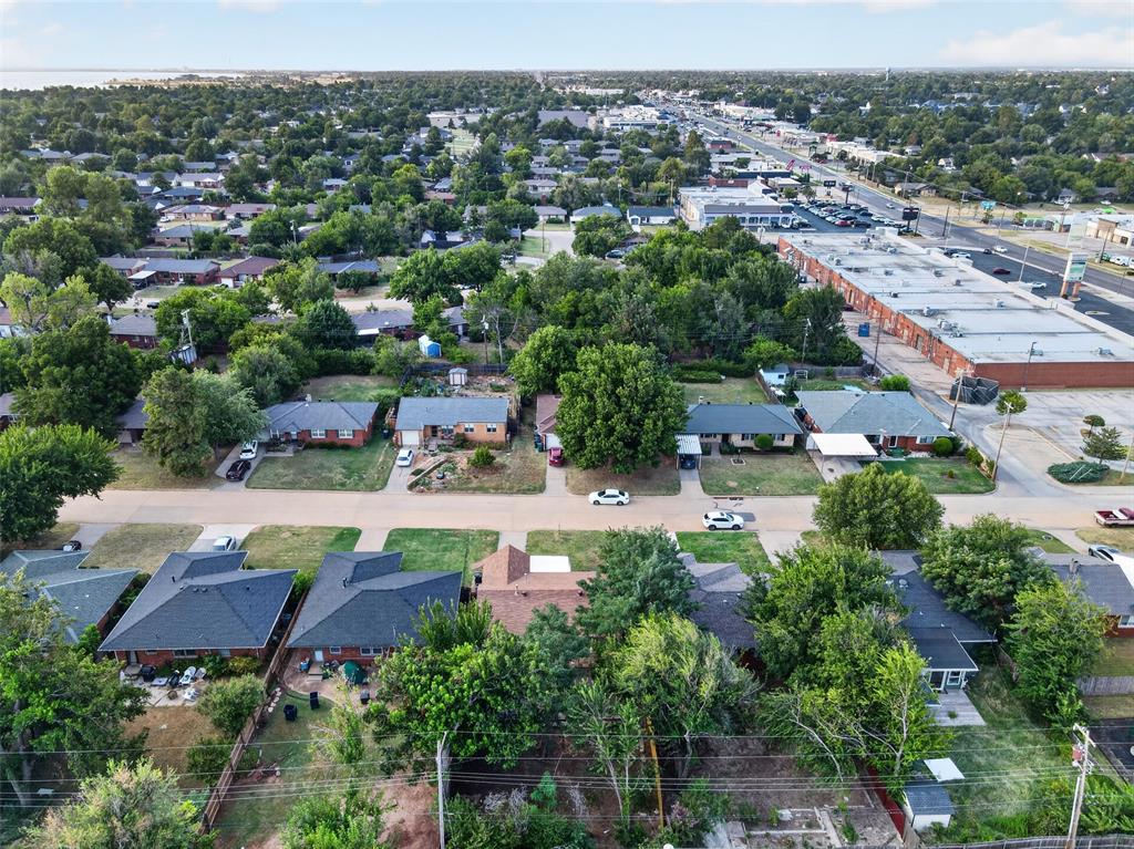 2932 Nw 67th Street Property Photo 43